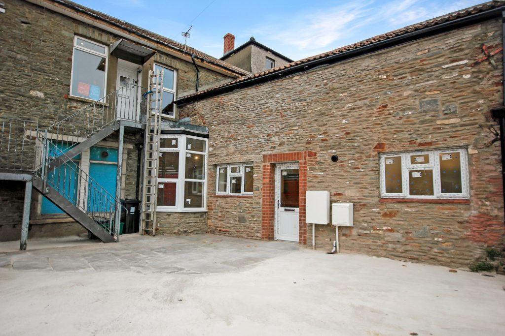 b High Street, Staple Hill, Bristol