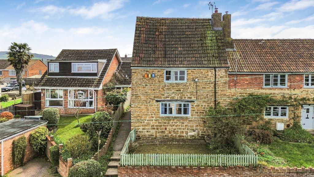 Knapp Lane, Cam, Dursley
